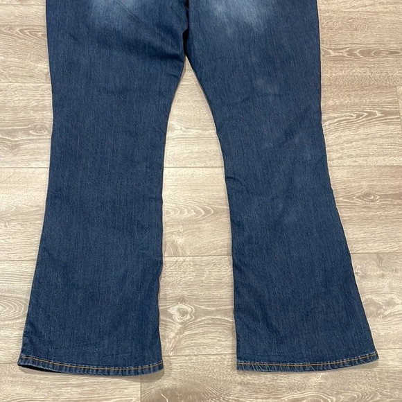 Torrid Source of Wisdom Slim Boot Denim Stretch Jeans 30 - Picture 13 of 14